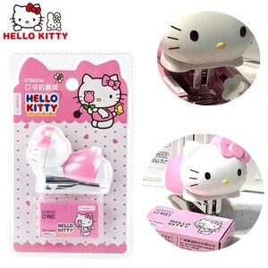 Hello Kitty Pink Mini Stapler
